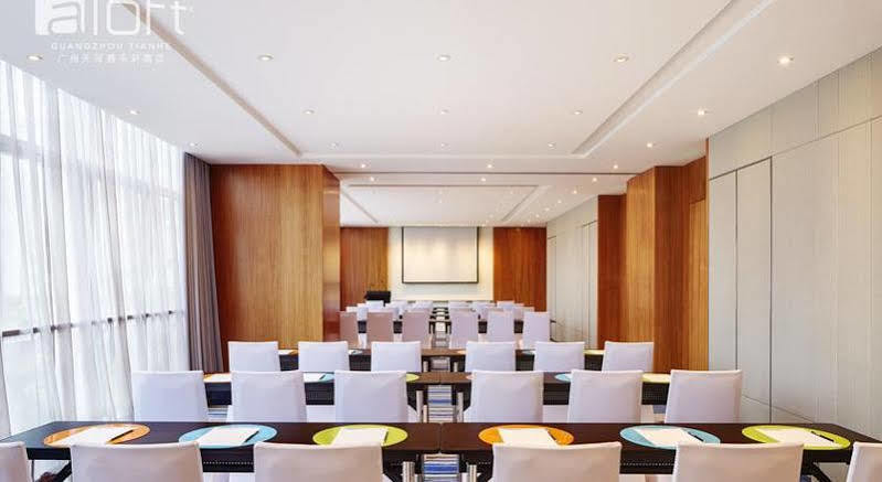 Aloft Guangzhou University Park Bagian luar foto